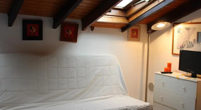 Mansarda Vimodrone, Buchen Sie Hotel Vimodrone Lombardei, in der Nähe von Vimodrone