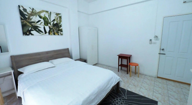 Namnon Place, Забронировать Отель Ban Bang Phai Nonthaburi Province