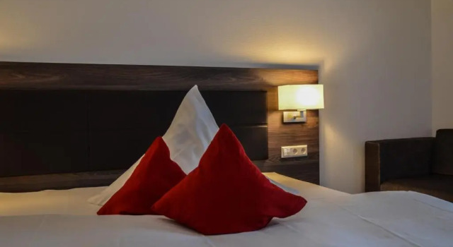 Hotel Restaurant Lamm, Book Hotel Monsheim Rhineland-Palatinate
