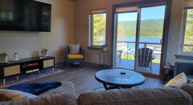 Lakeshore Cabins, Book Hotel SPA-hoteller i Alaska, SPA