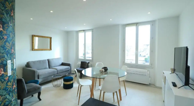 Апартаменты LUMINEUX 3 PIECES RENOVE FACE AU PORT l! A2B218