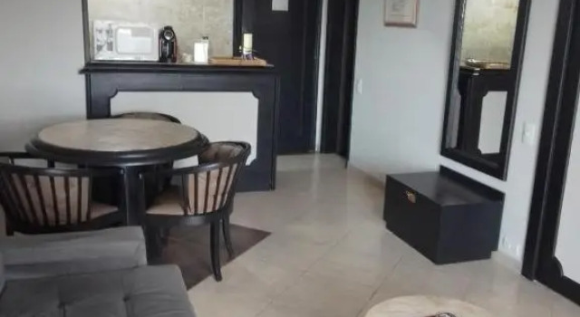 Двухместный полулюкс Deluxe Landmark Residence - OFICIAL
