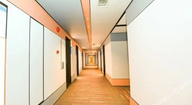 Hanting Hotel Shanghai Hongqiao Airport New Branch, Varaa Hotelli Hongqiao Shanghai