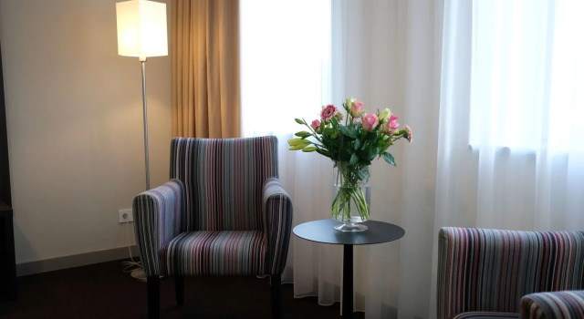 City Hotel de Jonge, Buchen Sie Hotel Assen Drenthe