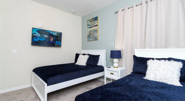 Marvelous 3 Bd Apartment Close to Disney @ Storey Lake Orlando 301P 3150, Book Lejlighed Kissimmee Kissimmee