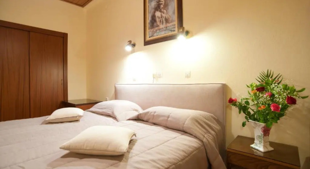 Hermes Delphi Hotel