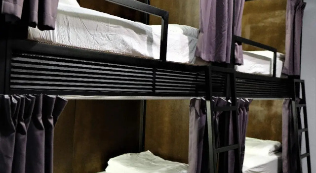 Кровать в общем номере Sleep Here Hostel, Melaka