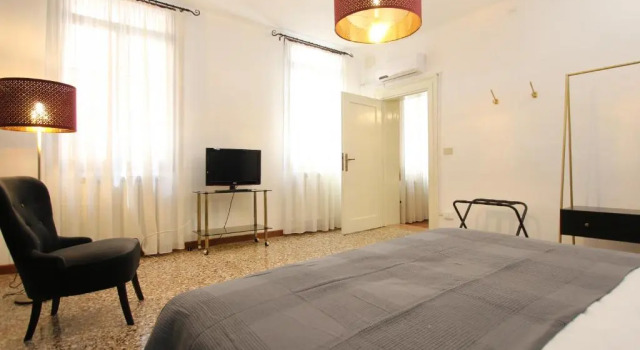 Апартаменты с 3 комнатами City Apartments Rialto Market