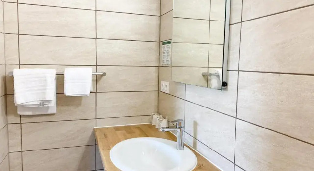 Трёхместный номер Standard Logis Grand Hotel Bain