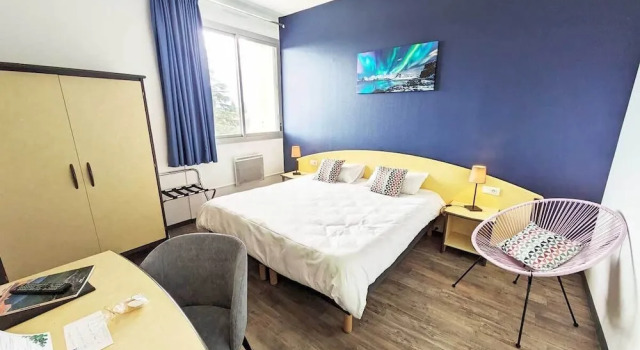 Standart çift kişilik oda Complexe Hôtelier Regain