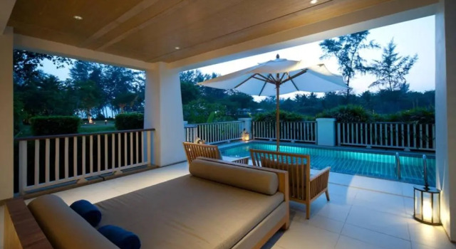 Клубный люкс Dusit Thani Krabi Beach Resort