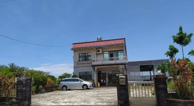 Коттедж с 4 комнатами Malin 100 B&B Jiaoxi