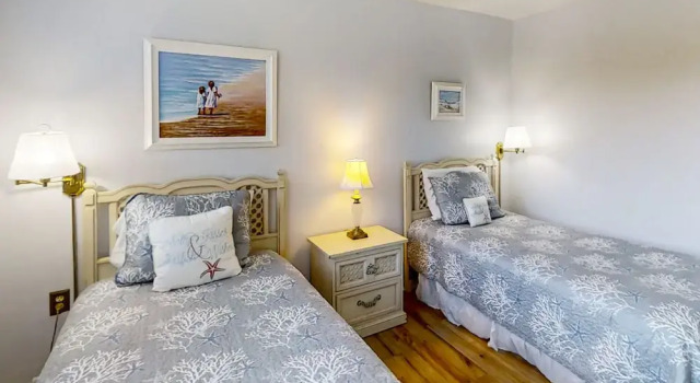 Spacious Condo With Beach Access, Balcony, AC & Outdoor Pool, Забронировать Апартаменты/квартира Амилия Jacksonville Coast