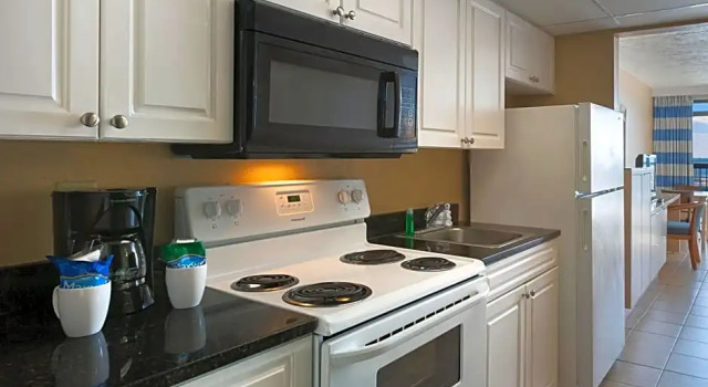 Четырёхместный номер Standard oceanfront Hotel Blue