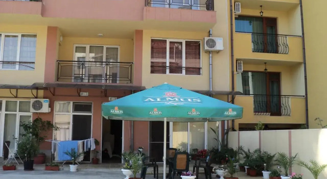 Meni Apartments and Guest Rooms, Забронировать Апартаменты/квартира Апартаменты Созополь, Апартаменты/квартира
