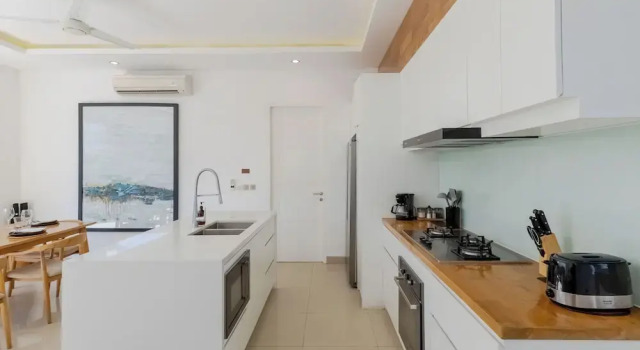 Вилла Deluxe Villa Gregana by Pertama Stay