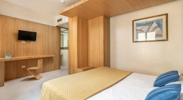 Трёхместный номер Easy Economy Hotel Minerva