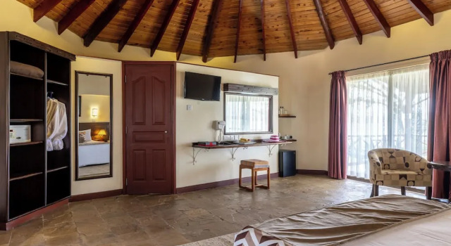 Двухместный номер Deluxe с балконом Sentrim Elementaita Lodge