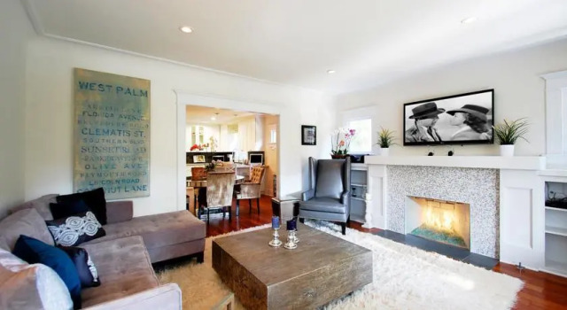 The Luxurious West Hollywood Cottage, Забронировать Дом для отпуска Коттеджи Уэст-Голливуда, Коттедж