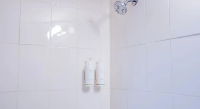 Четырёхместный номер Standard Scotts Inn & Suites