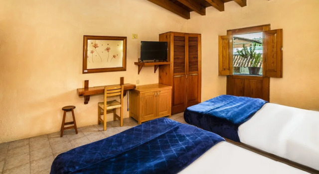 Четырёхместный номер Standard Posada Real del Valle