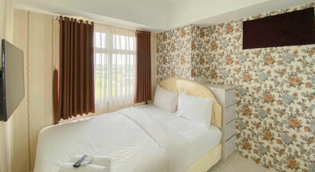 Apartment 3 Zimmer Spacious And Homey 3Br At Springlake Summarecon Bekasi Apartment