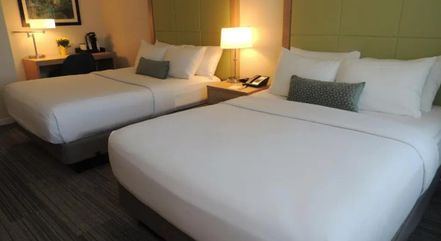 Трёхместный номер Standard The Inn at Longwood Medical