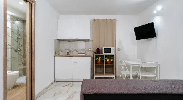 Mifra n 1 in Bari With 1 Bedrooms and 1 Bathrooms