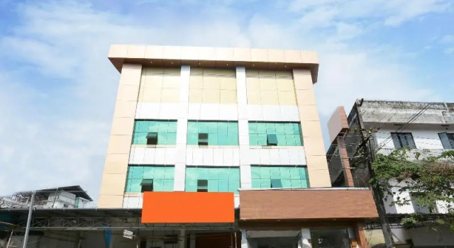 Oyo 22485 Tcs Suites
