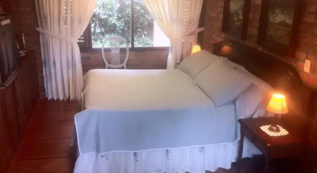B & B Chalet Santa Eulalia, Rezervovat Chata Chaty v Cali, Chalupa