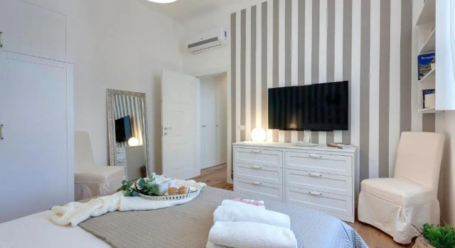 Mamo Florence - Cavour Apartments, Забронировать Апартаменты/квартира Апартаменты Флоренции, рядом с Дом Буонаротти, Апартаменты/квартира