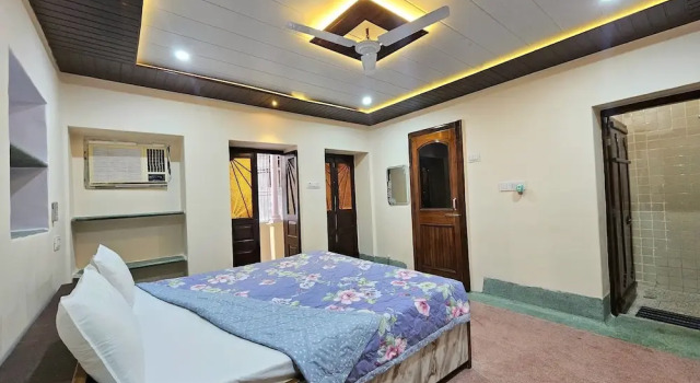 Saraogi Homestays