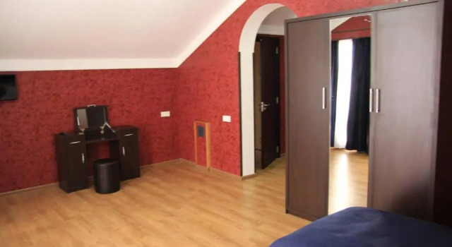 Camera Standard Hotel Ikalto