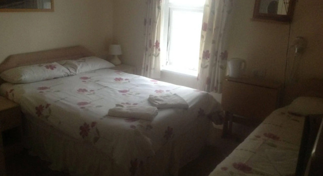 Bridges Guesthouse