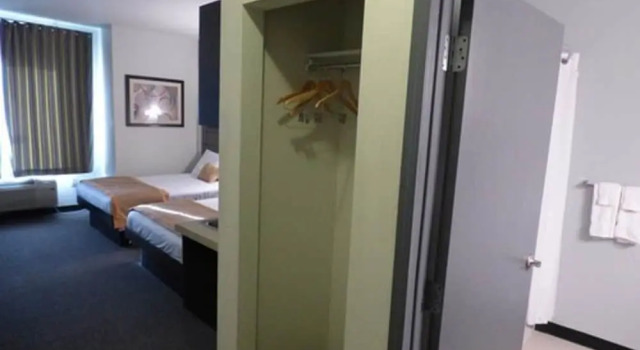 Номер Standard The Republic Hotel