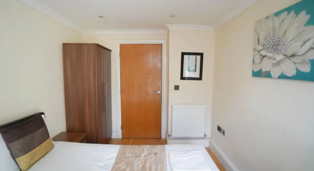 Lovely Balcony Apartment - Central London, Забронировать Апартаменты/квартира Апартаменты Лондона, рядом с Холборнский виадук, Апартаменты/квартира