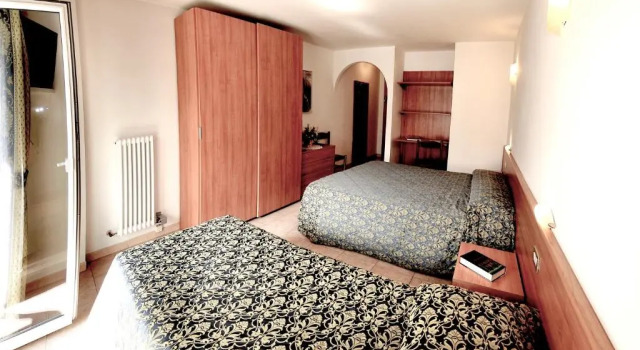 Трёхместный номер Standard Hotel Alpen
