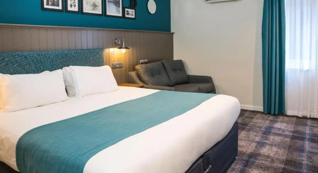 Almondsbury Inn & Lounge, Забронировать Отель Отели Англии с завтраком, Завтраки