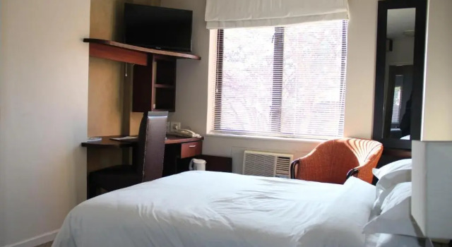 Номер Standard Illovo Hotel