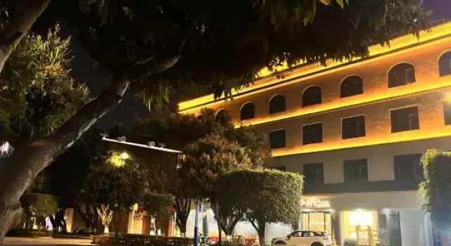 Ruili Yuqiao Yongjun Homestay (Veteran Inn), Buchen Sie Hotel Dehong 