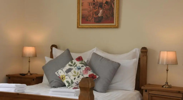 Семейный номер Standard с видом на горы The Llanelwedd Arms Hotel