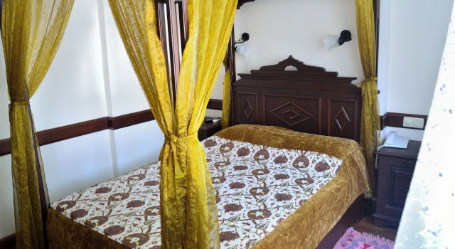 Hotel Alp Guesthouse, Забронировать Отель Отели Стамбула с завтраком, рядом с Базар Араста, Завтраки