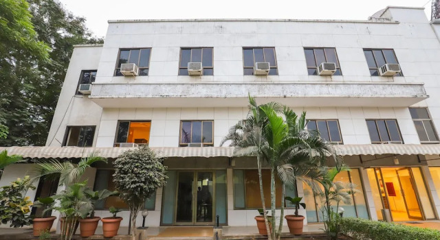 Hotel Shree Plaza, Prenota Hotel Bharuch Gujarat