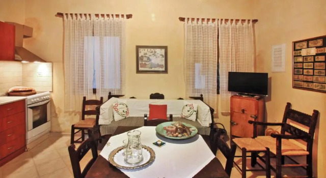 2 bedrooms house with furnished terrace at Georgioupoli 3 km away from the beach