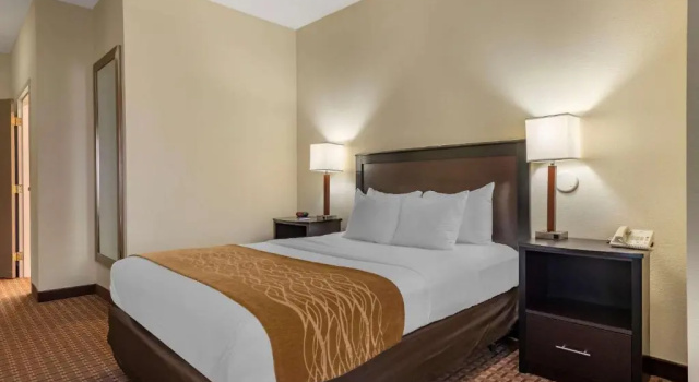 Номер Standard Comfort Inn & Suites Warsaw near US-30