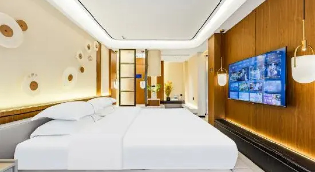 Люкс T12 Fuju Leisure Resort Hotel (Xingguang Night Market Branch, Jinghong Gaozhuang, Xishuangbanna)
