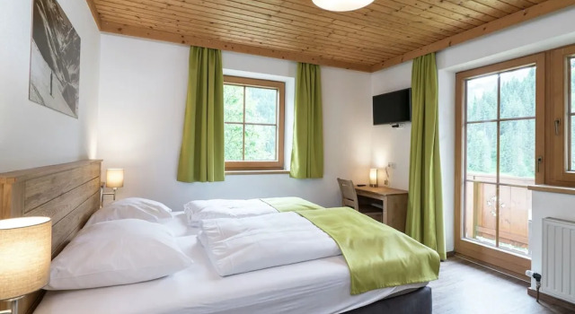 Luxurious Holiday Home in Saalbach-hinterglemm With Barbecue