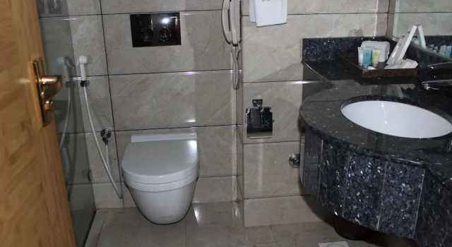 Двухместный номер Standard c 1 комнатой с видом на город City Center Hotel