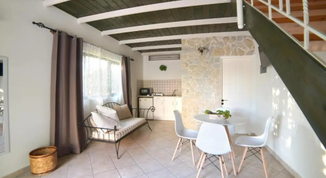 Номер Standard Mirsini Studios & Apartments