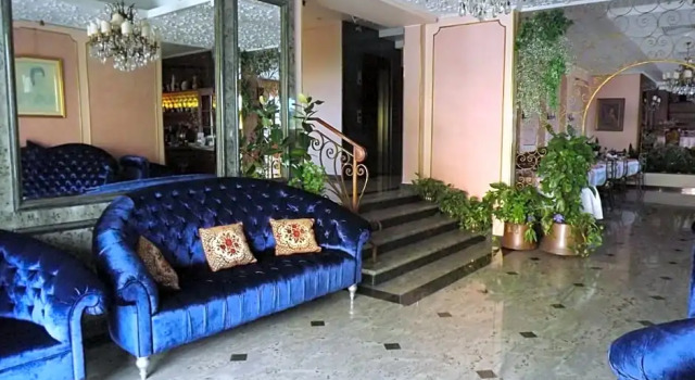 Hotel Eden, Забронировать Отель Отели Градо с питанием, Пансион